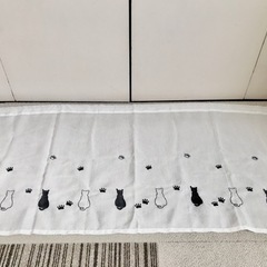 ニトリ　カフェカーテン（ネコ柄）