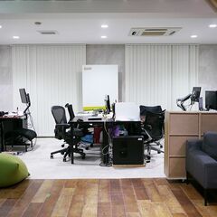 未経験・スキル不要／服装・髪色自由／ネットビジネスの事務職　募集