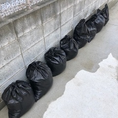 土のう×8(まさ土、培養土)お引き取りお願いします。