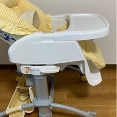 Apricaハイローベッド＆チェア♪電動スイングの画像