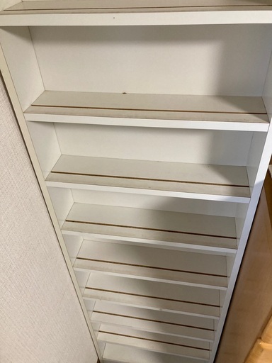 白の本棚　9段　まんが、コミックに