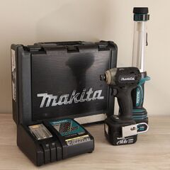 makita マキタ 充電式インパクトドライバー 14.4V TD137D ML184 ワークライト 現状品 バッテリー2個 (D4382nxY)
