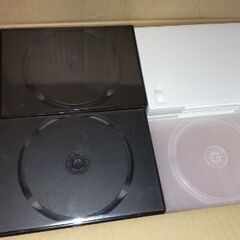 DVDケース大量にお譲り致します。