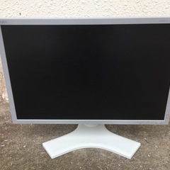 24インチ液晶モニタ