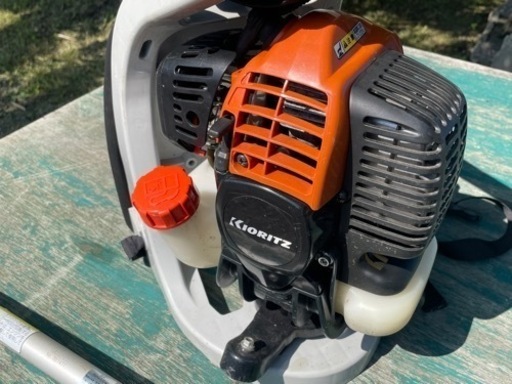 キョーリツ背負式刈り払い機　草刈機