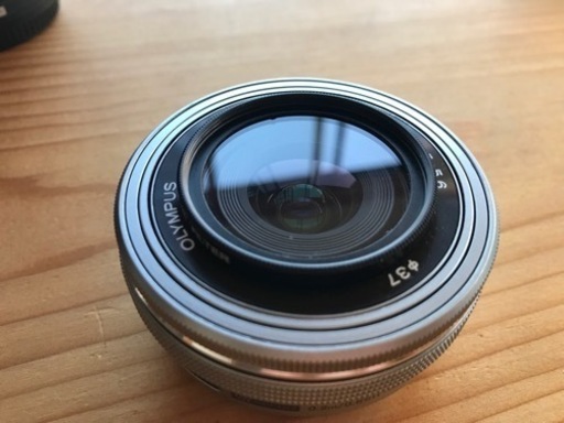 保証＆純正充電池2個付　OM-D E-M10 Mark3 EZWズームキット