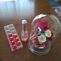 お花の飾り（ガラス入り）とバブルバスセットの画像