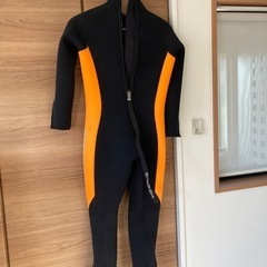 ウエットスーツの画像