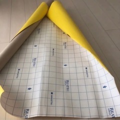 黄色　リアテック　端材の画像