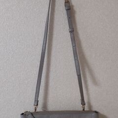 LA BAGAGERIE ショルダーバック 本皮グレーの画像