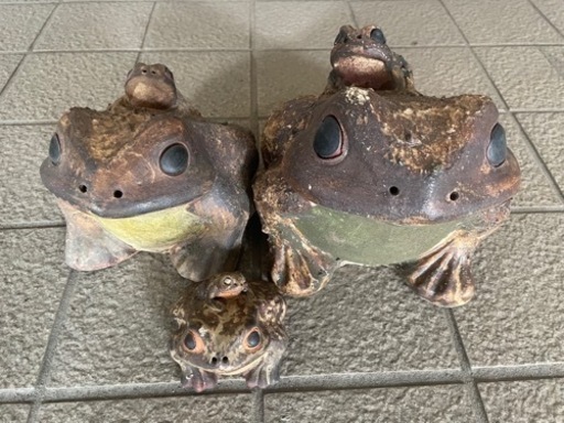 カエル　置物　三体
