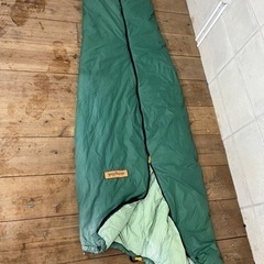 寝袋　アウトドア用品の画像