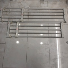 突っ張り棚　２本