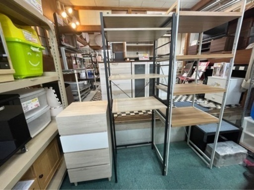 【リサイクルサービス八光　田上店　配達・設置OK】ブラック＆ナチュラル木目　4段レンジラック