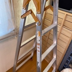 お引き渡し者決定　ピカコーポレーショ5尺　はしご兼用脚立　5段