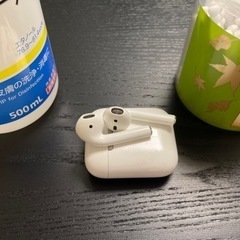 【引取り限定、引越し前の処分特価】AirPods