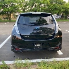 日産リーフ　電気自動車の画像