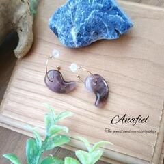 アメシストの勾玉🔹天然石ピアスの画像