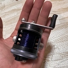 釣りリール1