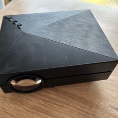 プロジェクター　ケーブル付きの画像