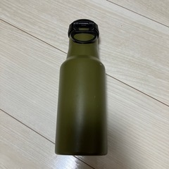 保冷ボトルの画像
