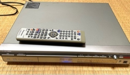 DVD プレーヤー