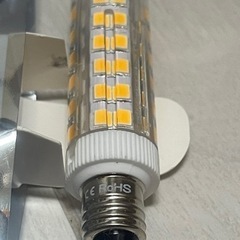 500円セラミッスLED電球 E11 電球色　調光可能　ワンセット3個の画像