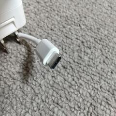 【値下げしました】SHARP TypeC 充電器の画像