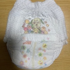 「最終値下げ価格」グ〜ンのおむつの画像