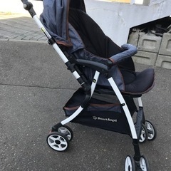 西松屋のベビーカーですの画像