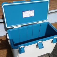 あげます。海釣り最適のクーラーボックスの画像