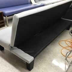 ソファーベッドの画像