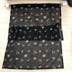 【お話し中】未使用　レック　日よけカーテン　2枚