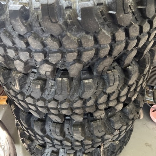 コンフォーサー　スラスター　31×10.50-16 ジムニー　クロカン