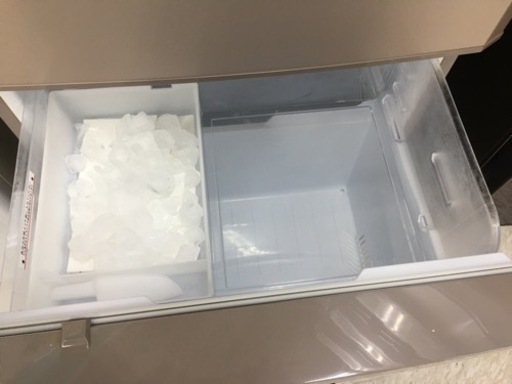 三菱　370L冷蔵庫　2016年製
