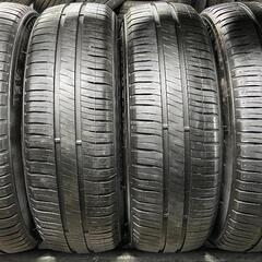 アクア　ヴィッツ　ポルテ　フィット　スイフト　175/65R15 スタッドレス 175/65R15 スタッドレスタイヤ付きホイール4本 アクア、フィット