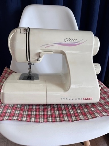 【商談成立】小型ミシン　中古品