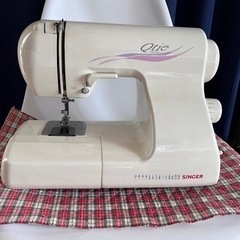 【商談成立】小型ミシン　中古品