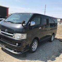 自社ローン対応☆　トヨタ　ハイエース