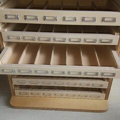 FUJIXシャッペスパン ミシン糸専用棚(未使用・新品)の画像