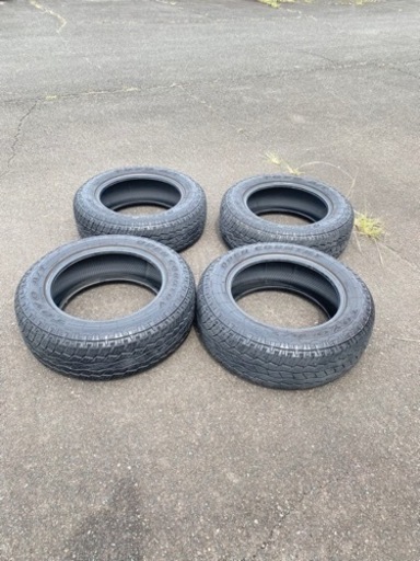 225\65r17  オープンカントリー　AT