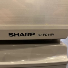 シャープ　冷蔵庫　2012年製　137lの画像