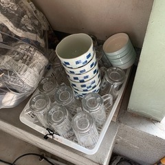 0円　差し上げます　ビールジョッキ等　食器　たくさん！の画像