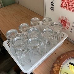 0円　差し上げます　ビールジョッキ等　食器　たくさん！の画像