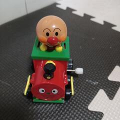 アンパンマン動くオモチャお話し中の画像
