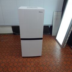 ID 017634　冷蔵庫　２ドア　ハイセンス　134L　２０２０年製　HR-D1303