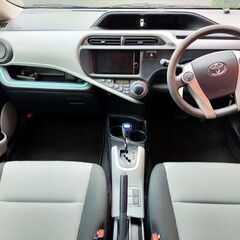 フルエアロ 低燃費アクアHV車人気のガンメタの画像