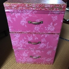 (取引中)昭和レトロな衣装ケースの画像