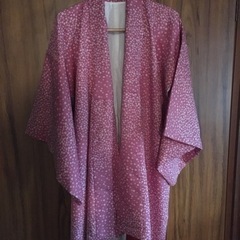春らしい　ピンクの着物　サクラ　美品
