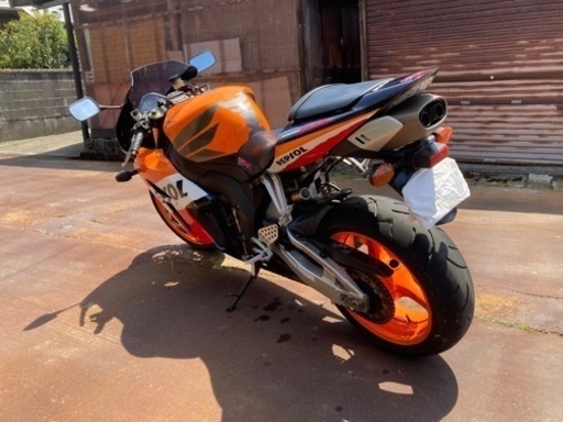 ホンダcbr 1000rr 車検5年3月　走行21700km sc57 レプソル